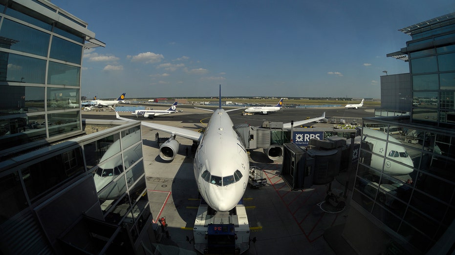 Lufthansa Airbus A330-300